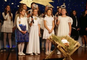 Szkolne jasełka – magia Świąt Bożego Narodzenia w naszej szkole