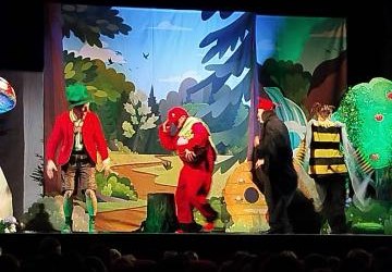 „Przygody zazdrosnego Liliputka” - spektakl profilaktyczny w wykonaniu grupy aktorskiej TEATR KRÓLA