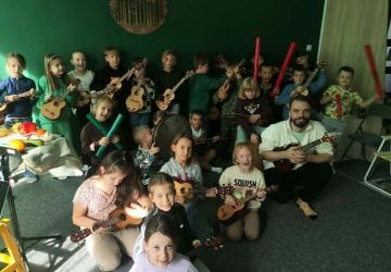 Klasa 2b z wizytą w Pracowni Wujka Skarpetki