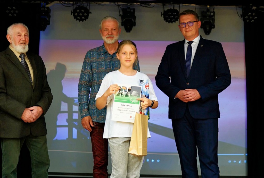 Sukcesy naszych uczniów w konkursie fotograficznym „Osobliwości Ziemi Gorlickiej”
