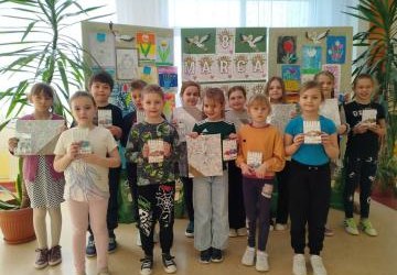 Konkurs plastyczny „Kwiaty dla kobiet”